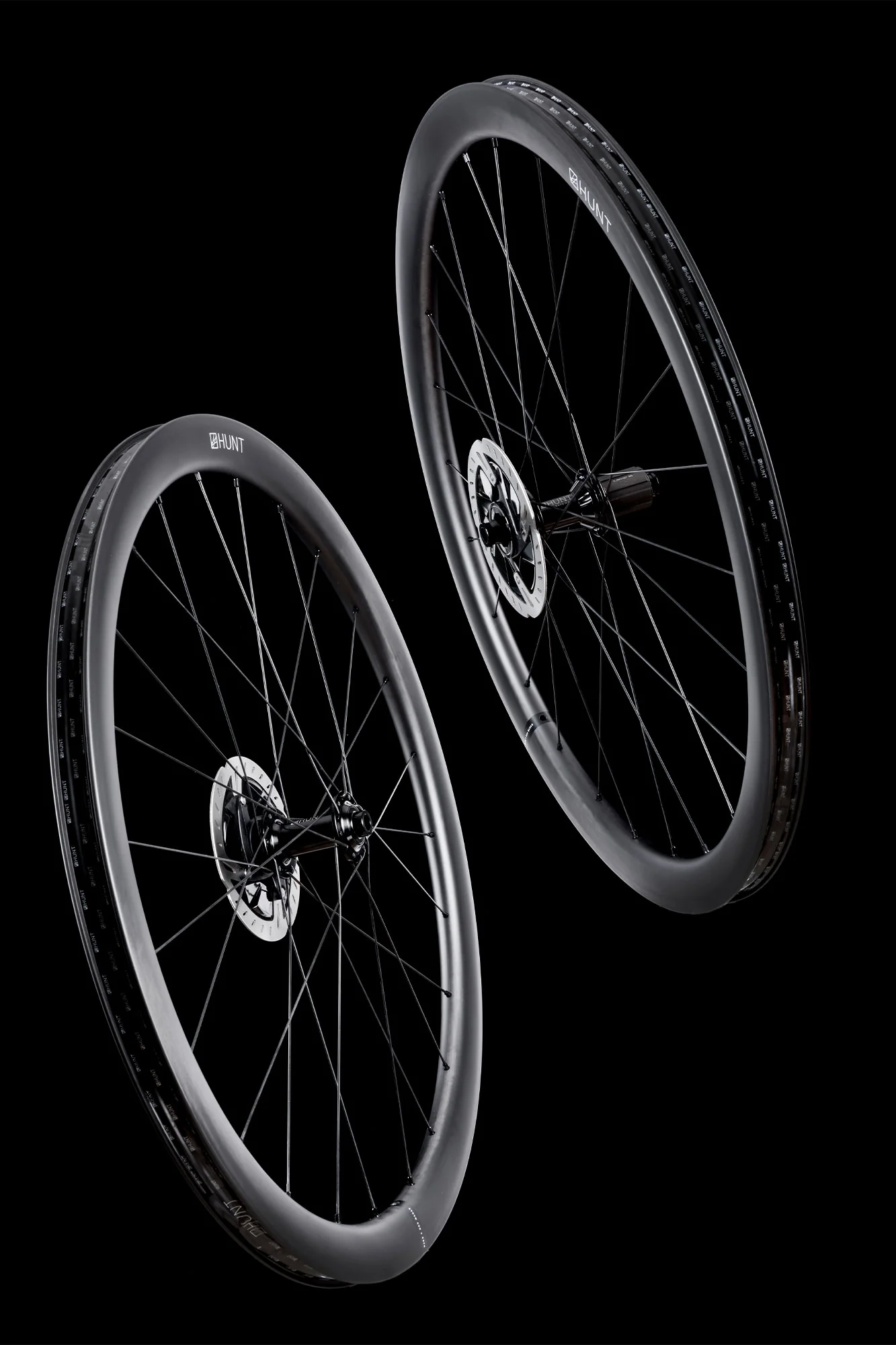 HUNT 40 Carbon Disc Wheelset | IC355 - Image 12