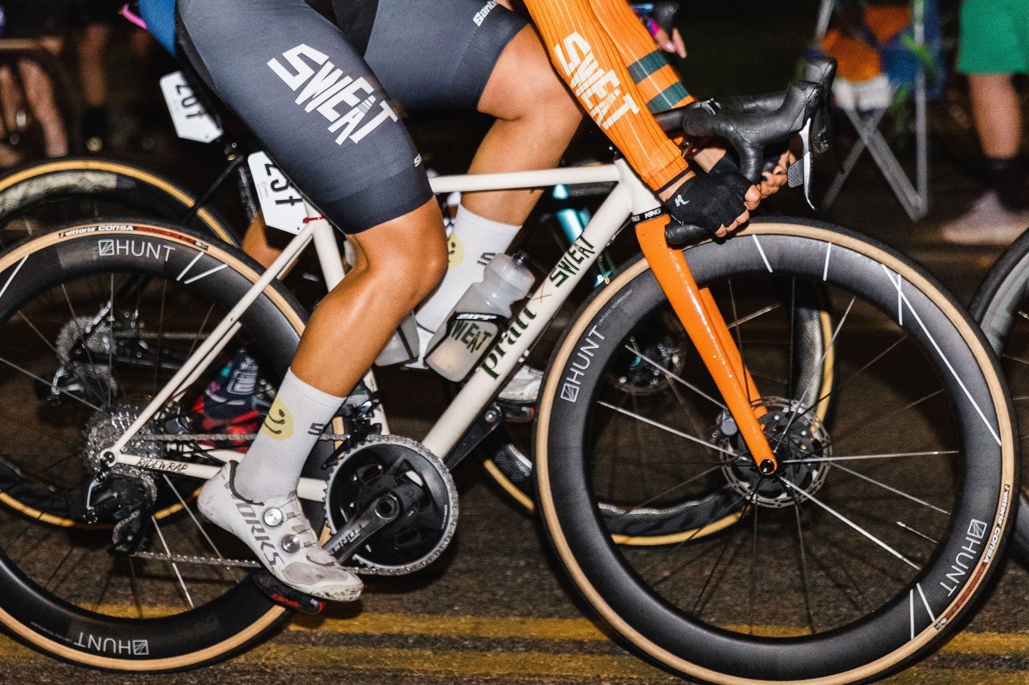 RE:NEW HUNT 60 Limitless UD Carbon Spoke Disc Wheelset - Image 4